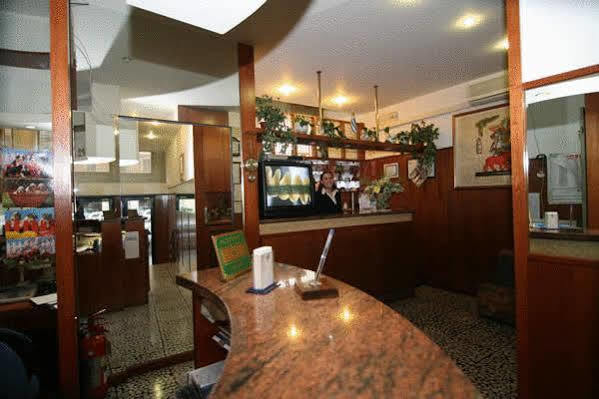 Hotel Del Sud Милано Екстериор снимка